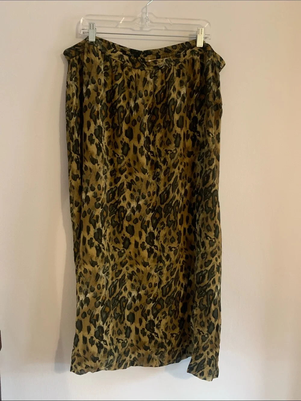 LINEA by Louis Dell’Olio Leopard Print Maxi Skirt 100% Silk Shell